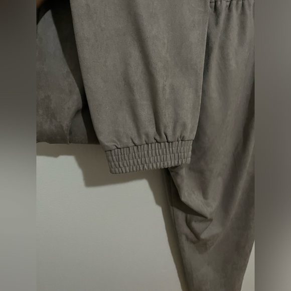 NWT Zara Suede Joggers - Picture 5 of 5